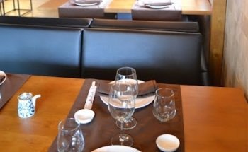 Tsukiji Sushi Bar Restaurante